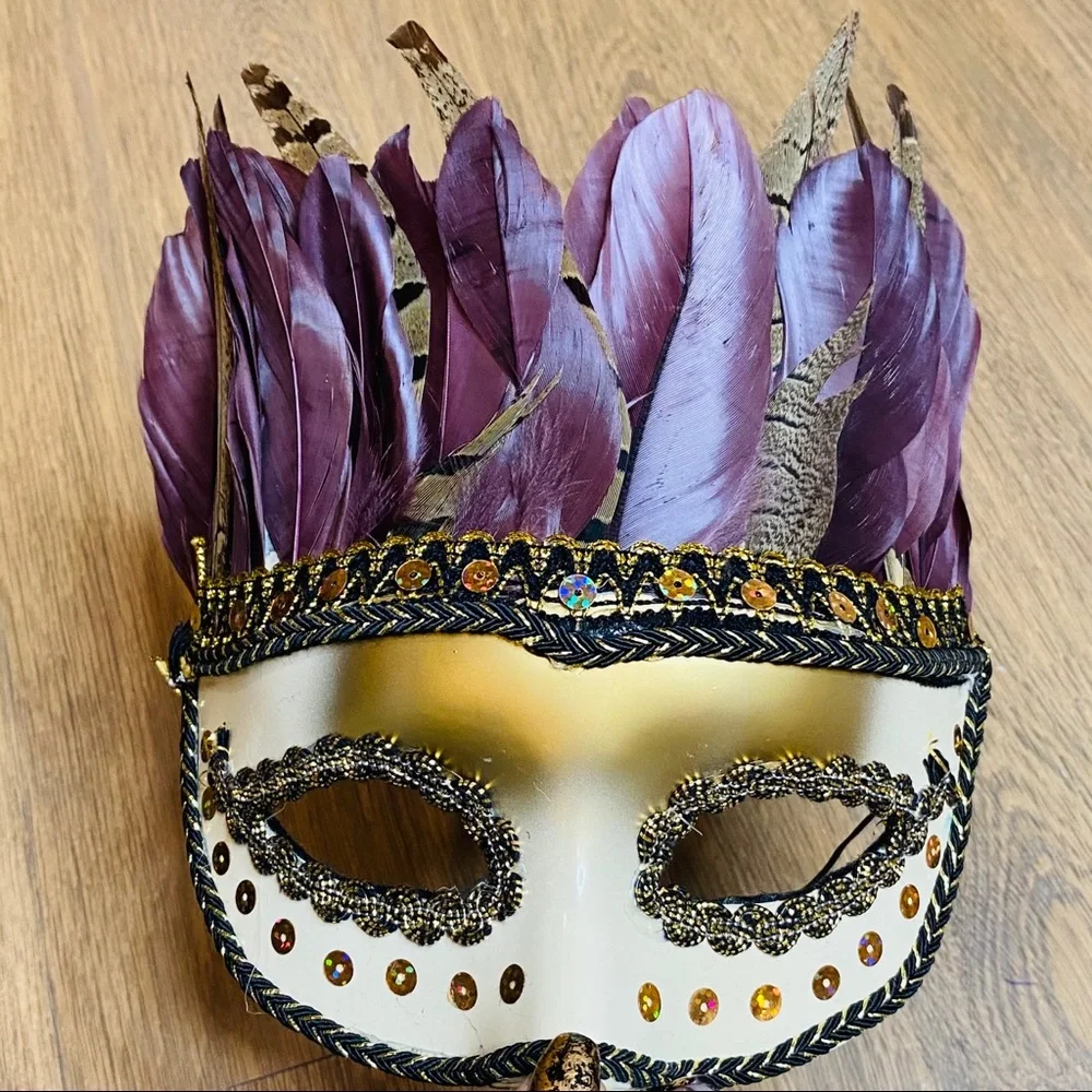 Embellished Masquerade Ball Mask